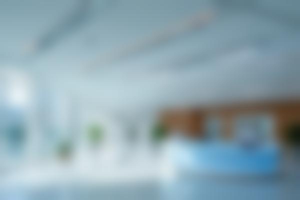 深圳牙齿美容修复去哪里？同步齿科营业时间与预约流程全解析