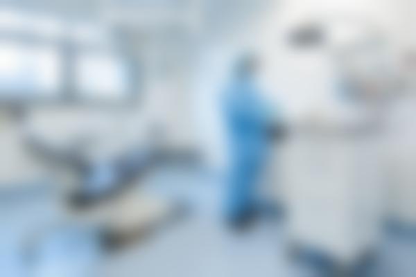 义齿：让缺失的牙齿重获新生的实用选择