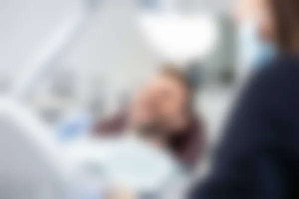 “大理金莱雅口腔医生团队真实评价：了解他们在云南大理的服务与技术”