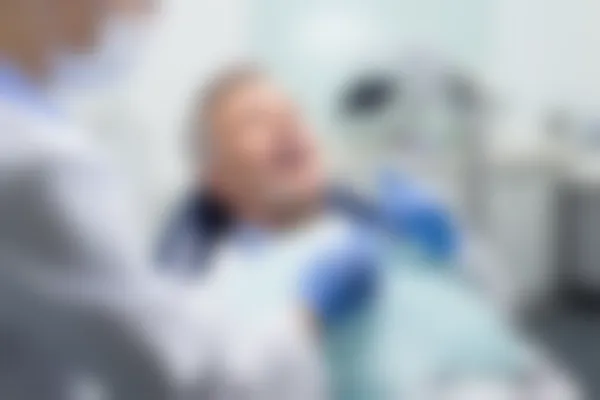 根管治疗可以重复进行吗？了解根管治疗的再治疗可能性与注意事项